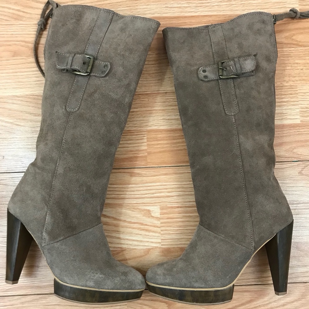 Bershka knee High Heel Brown Suede Boots